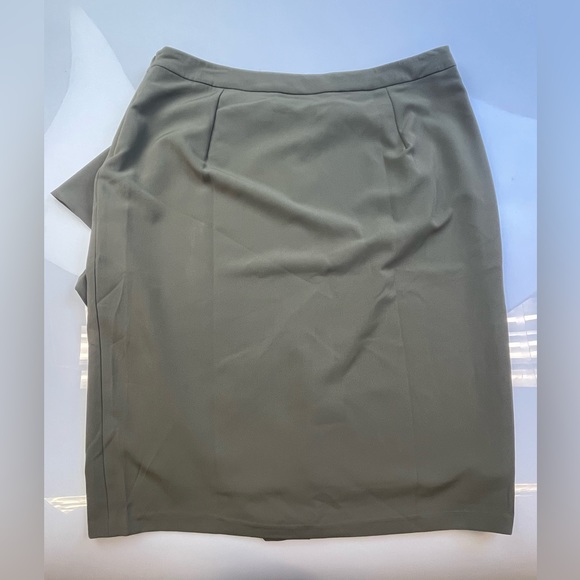 Mynt 1792 Skirt R114-7 - Picture 3 of 5